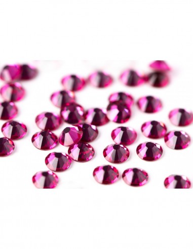Krystaller Swarovski - Fuchsia ss10
