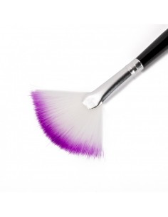 Pensel til make-up og manicure 2