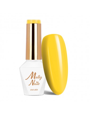 Molly Nails Cocktails & Drinks...