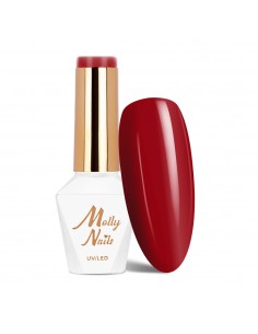 Molly Nails Hearts & Kisses...