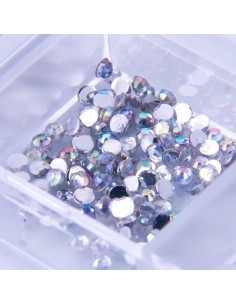 Opaliserende zirkoner i... 2