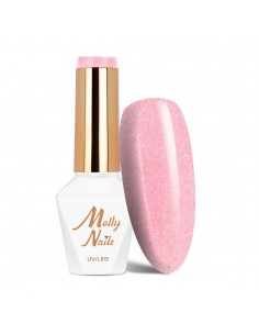 Molly Nails Winter...