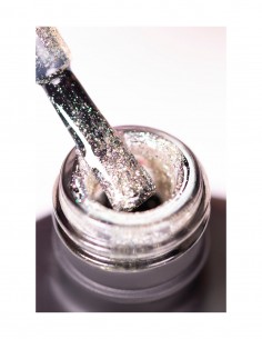 675 White Gold UV LaQ 8ml 2