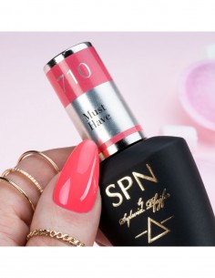 710 Must Have UV LaQ 8ml 2