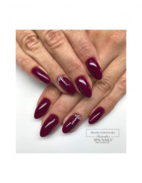 810 Friday’s Euphoria UV LaQ 8ml