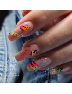 Smoke Nails neon red... 2