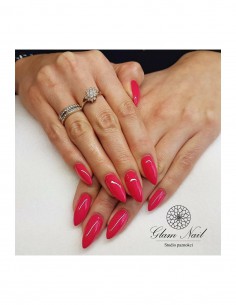 559 Amaranth Kiss UV LaQ 8ml 2