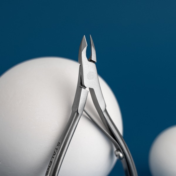 Verktøyguide: Classic nippers fra Staleks